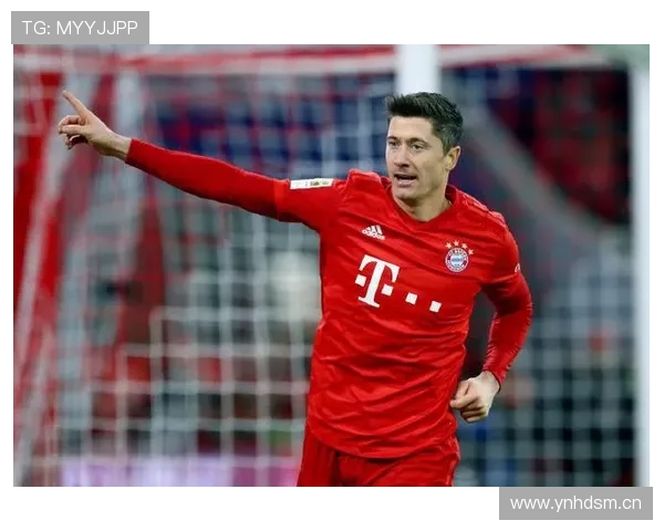 哈兰德与莱万射术对比：终结方式与技术成熟度差异解析