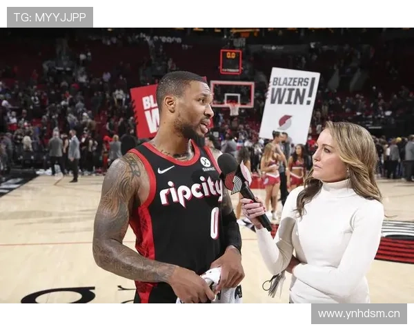 利拉德休赛期天天凌晨四点打卡训练房，卡戴珊都比他睡得晚