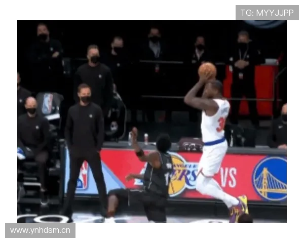 NBA比赛中裁判是如何裁定争议球的，现场录像回放有什么用？